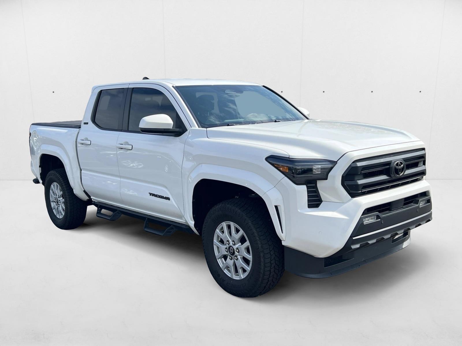 2024 Toyota Tacoma SR5 photo 3