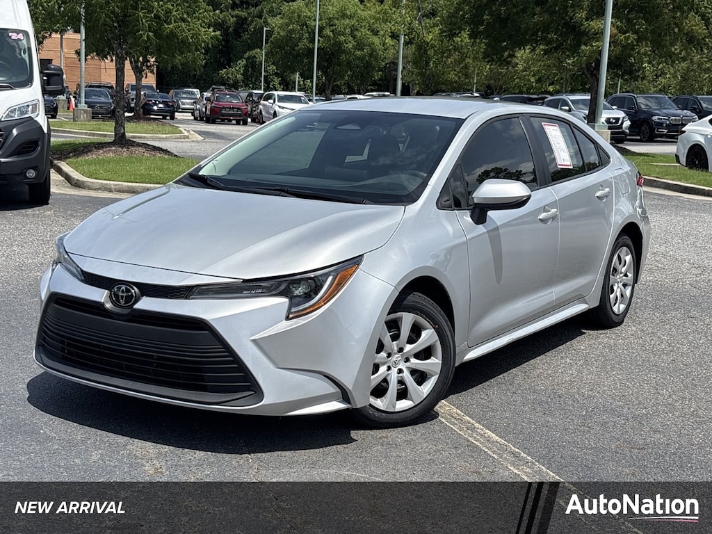 Certified 2025 Toyota Corolla LE Sedan