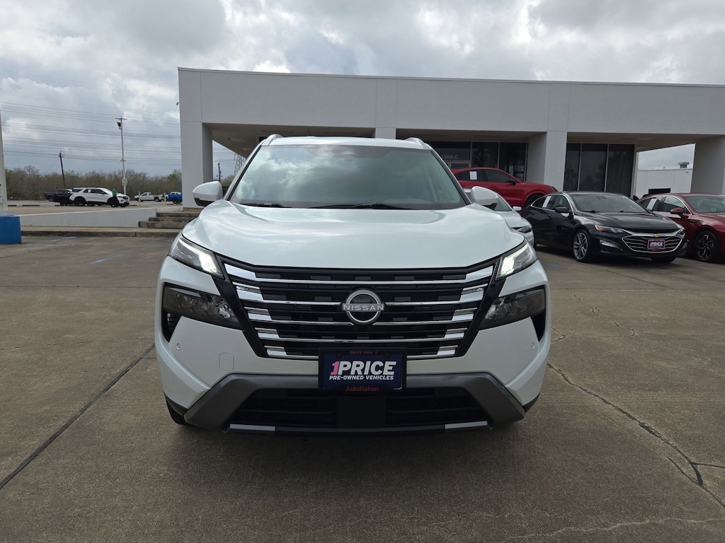 Used 2024 Nissan Rogue SL SUV