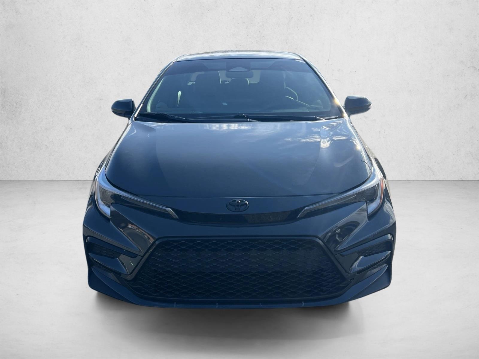 2025 Toyota Corolla SE photo 2