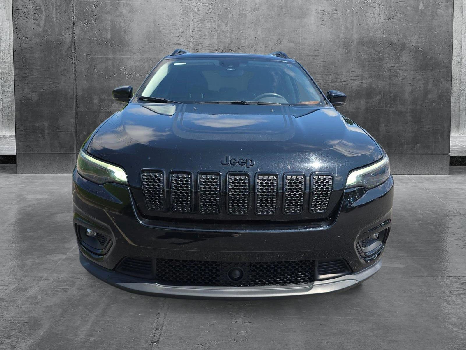 2022 Jeep Cherokee X photo 2