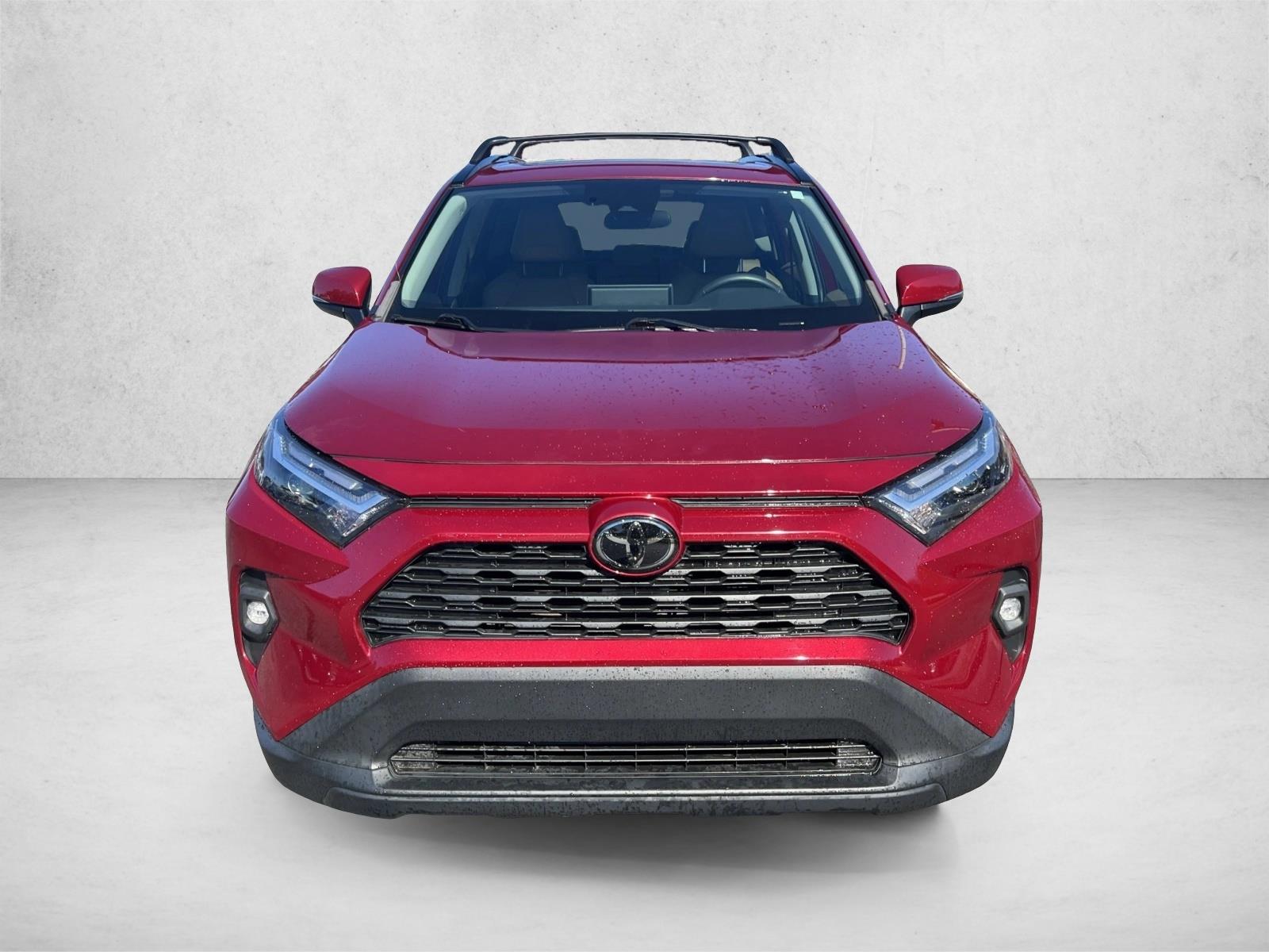 2023 Toyota RAV4 XLE Premium photo 2