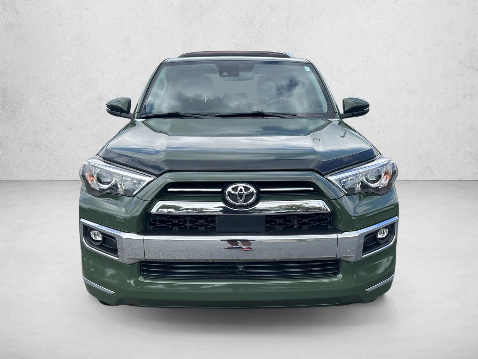 2022 Toyota 4Runner Limited photo 2