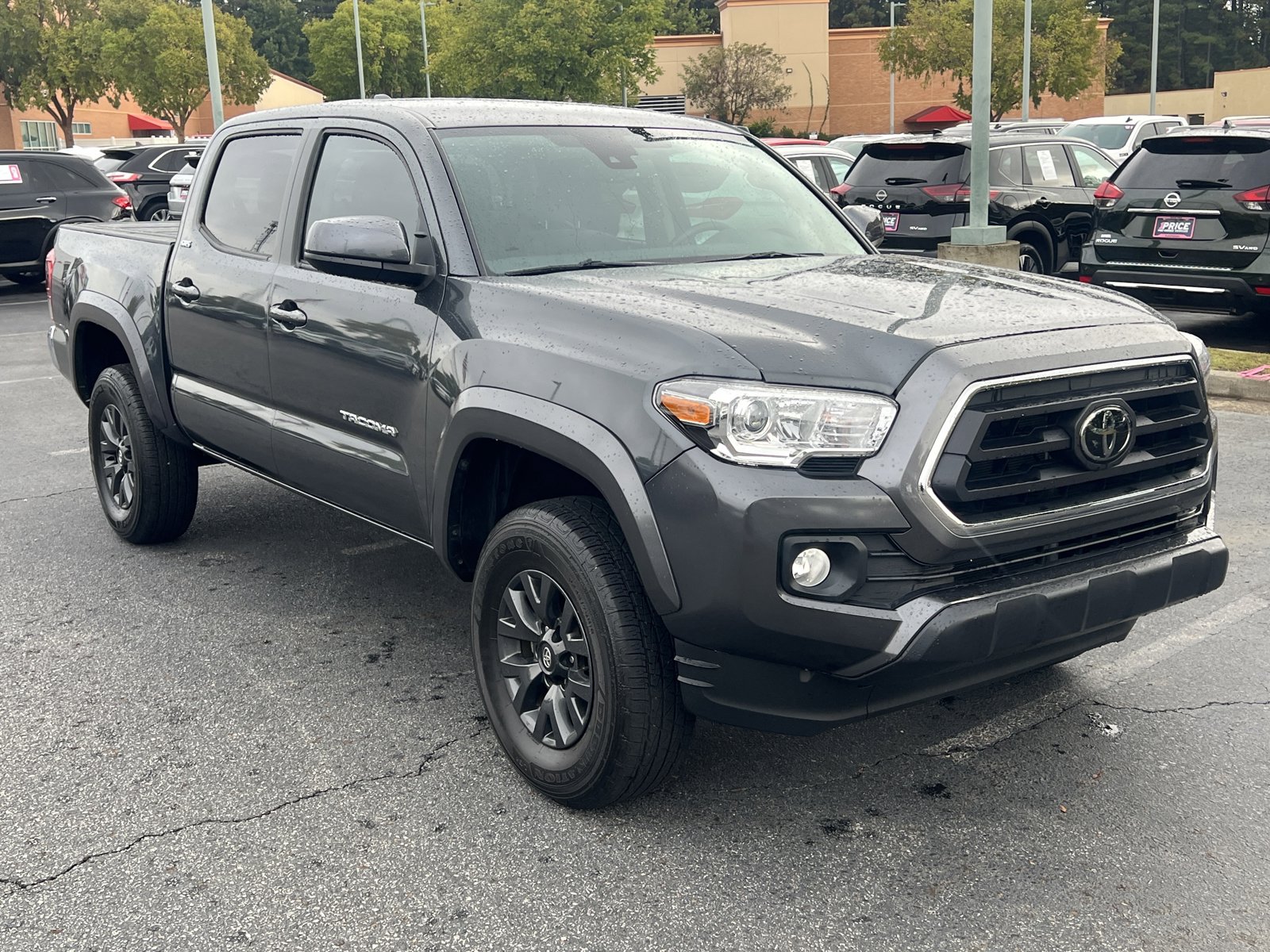2023 Toyota Tacoma SR5 V6 photo 3