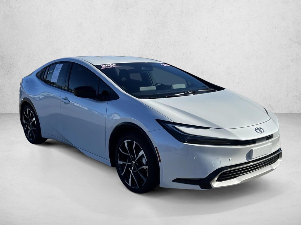 Certified 2025 Toyota Prius Plug-in Hybrid XSE Hatchback