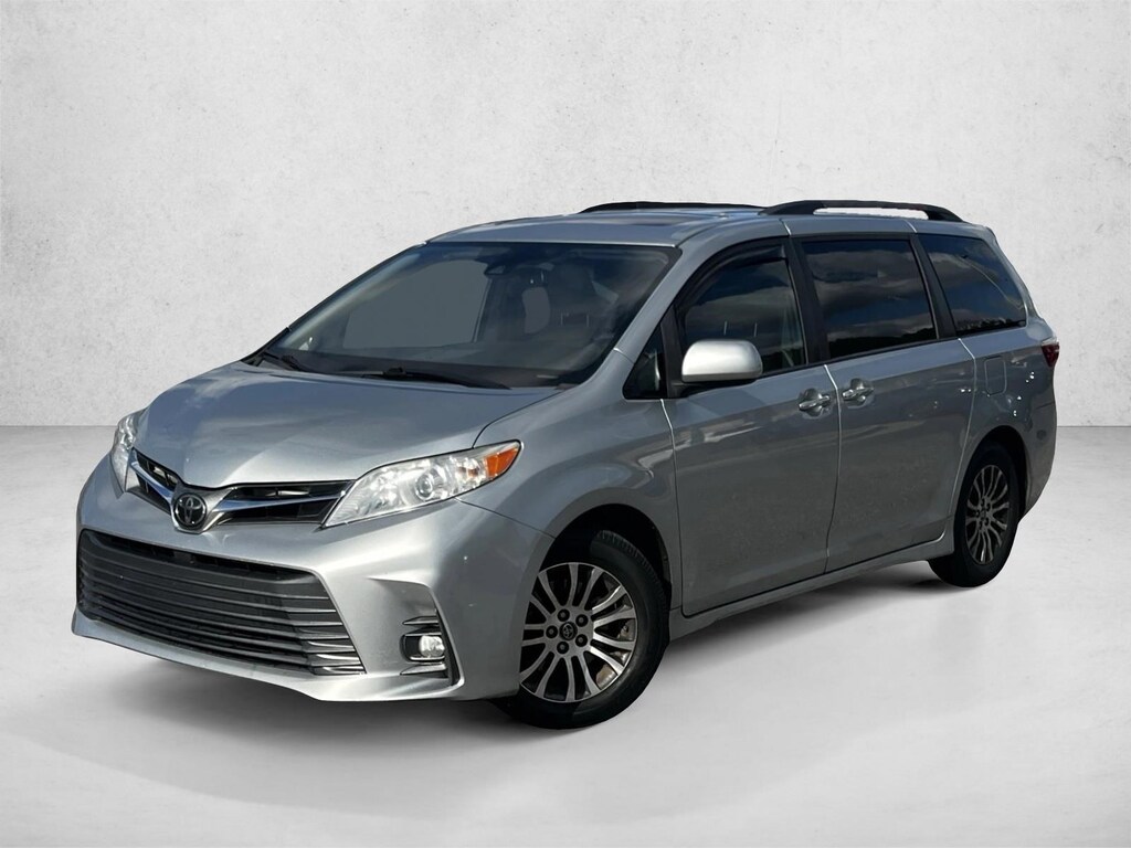 Used 2019 Toyota Sienna XLE 8 Passenger Van