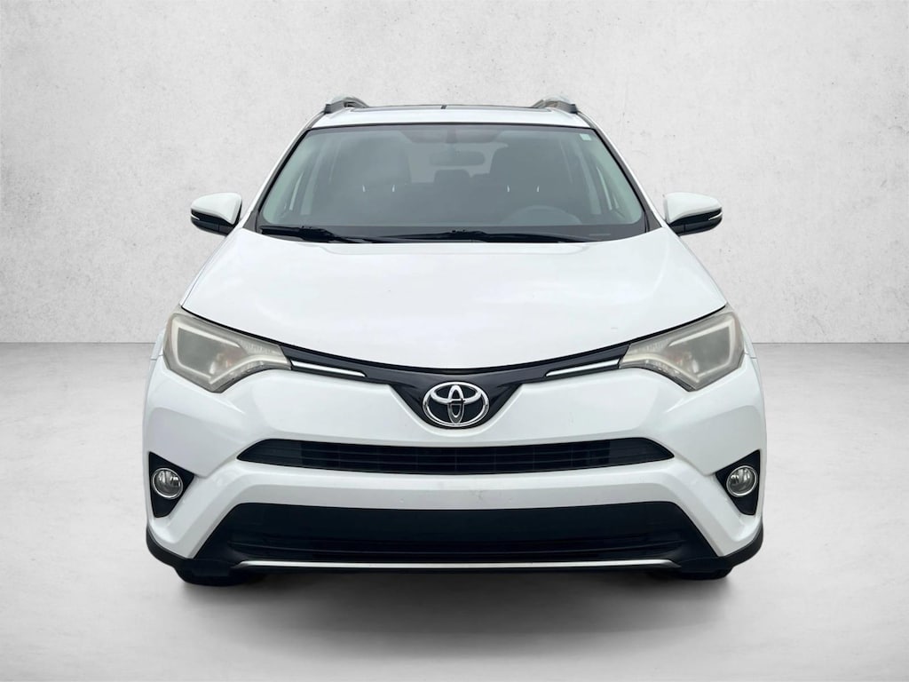 Used 2016 Toyota RAV4 XLE SUV