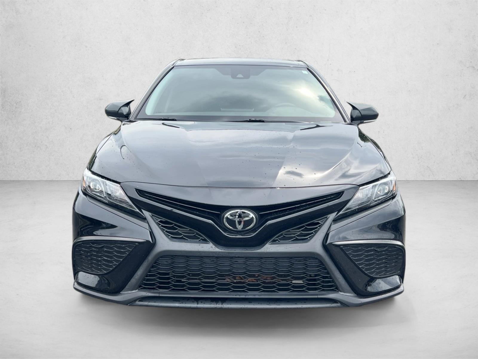 2023 Toyota Camry SE photo 2