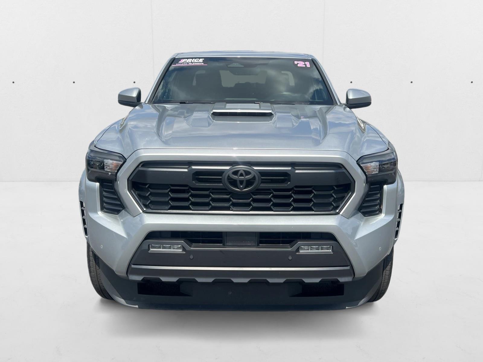 2024 Toyota Tacoma TRD Sport photo 2