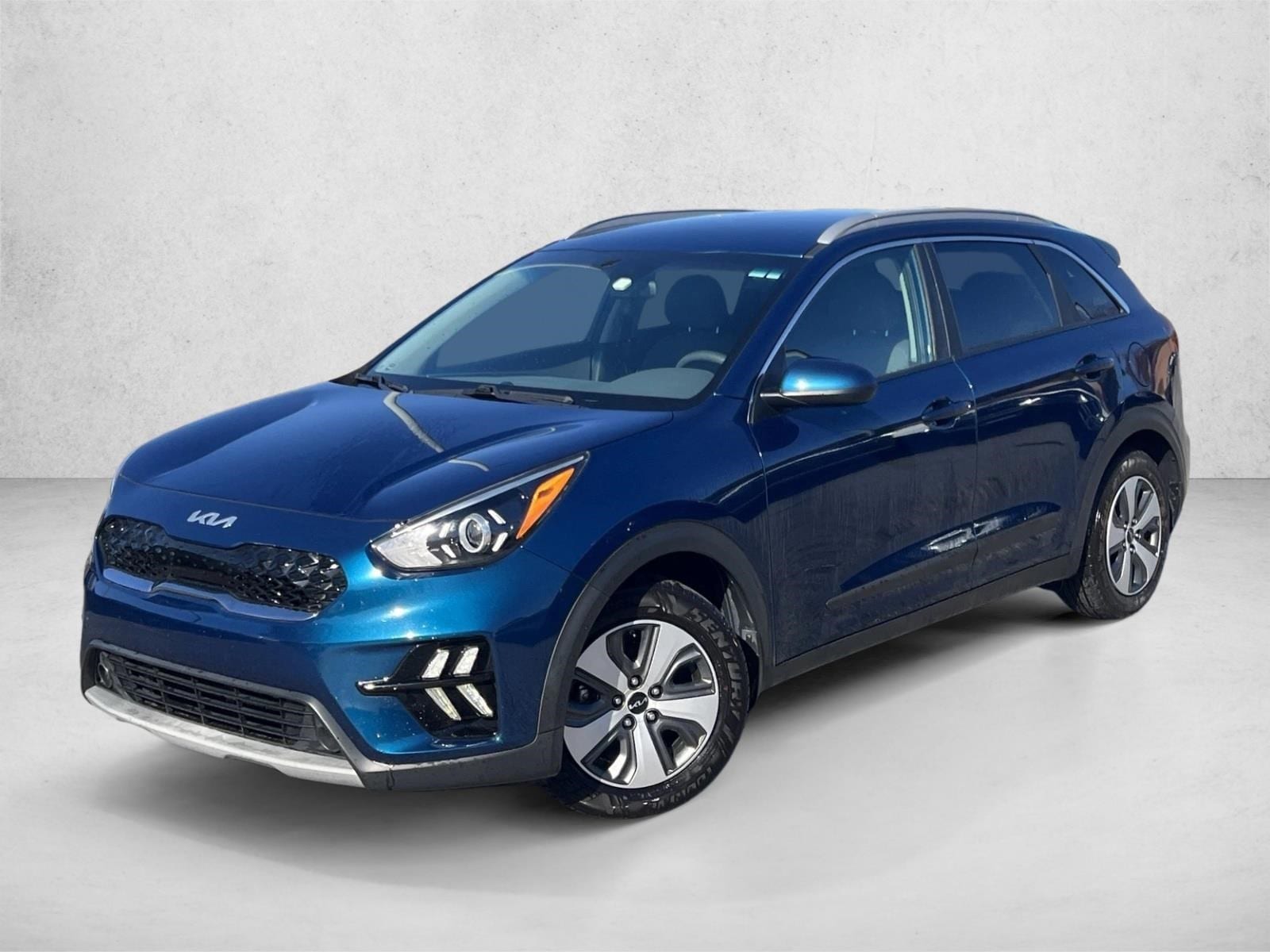2022 Kia Niro LX