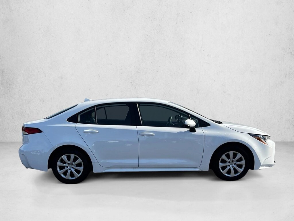 Used 2025 Toyota Corolla LE Sedan