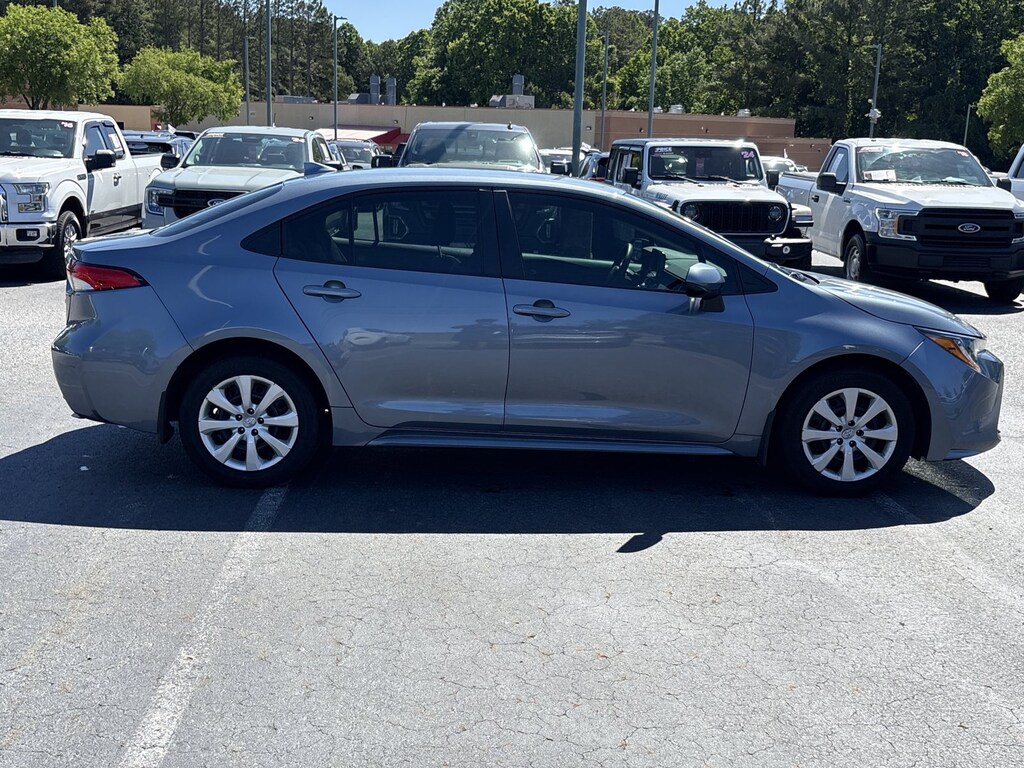 Used 2025 Toyota Corolla LE Sedan
