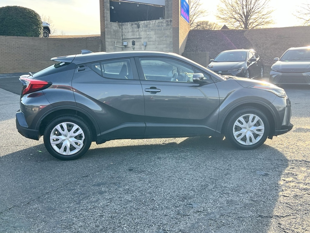 Used 2021 Toyota C-HR LE SUV