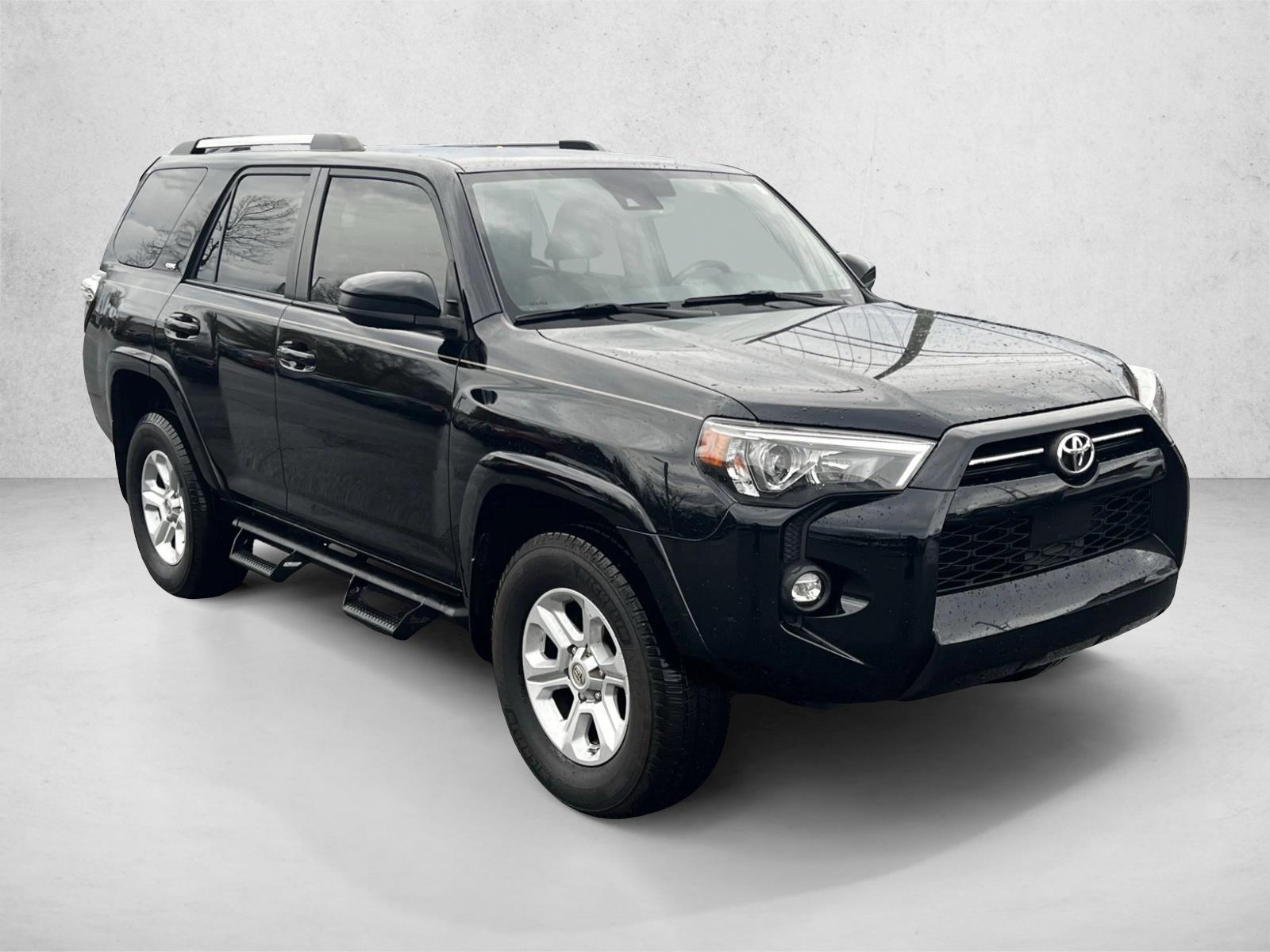 2021 Toyota 4Runner SR5 photo 3