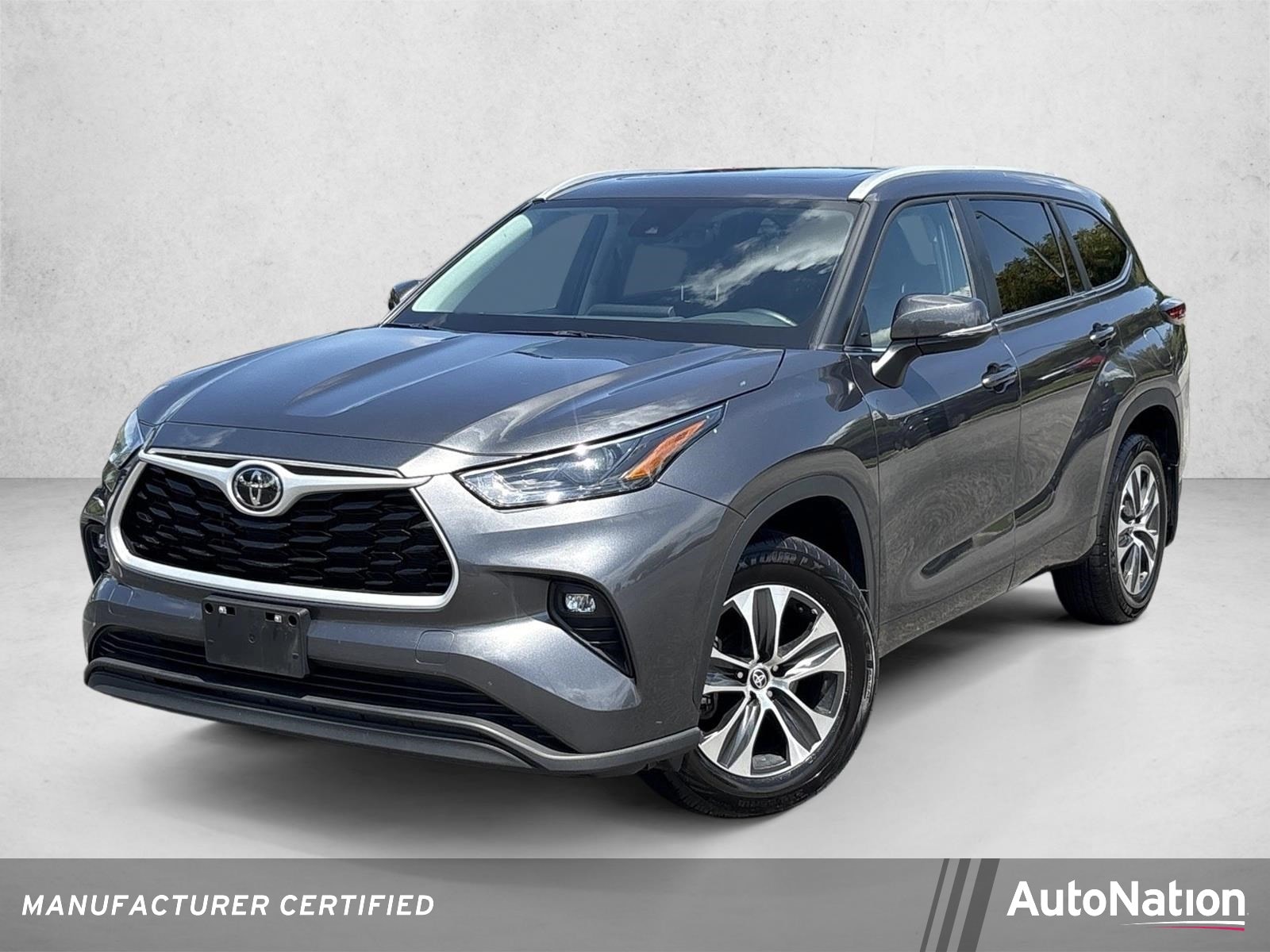 2025 Toyota Highlander XLE