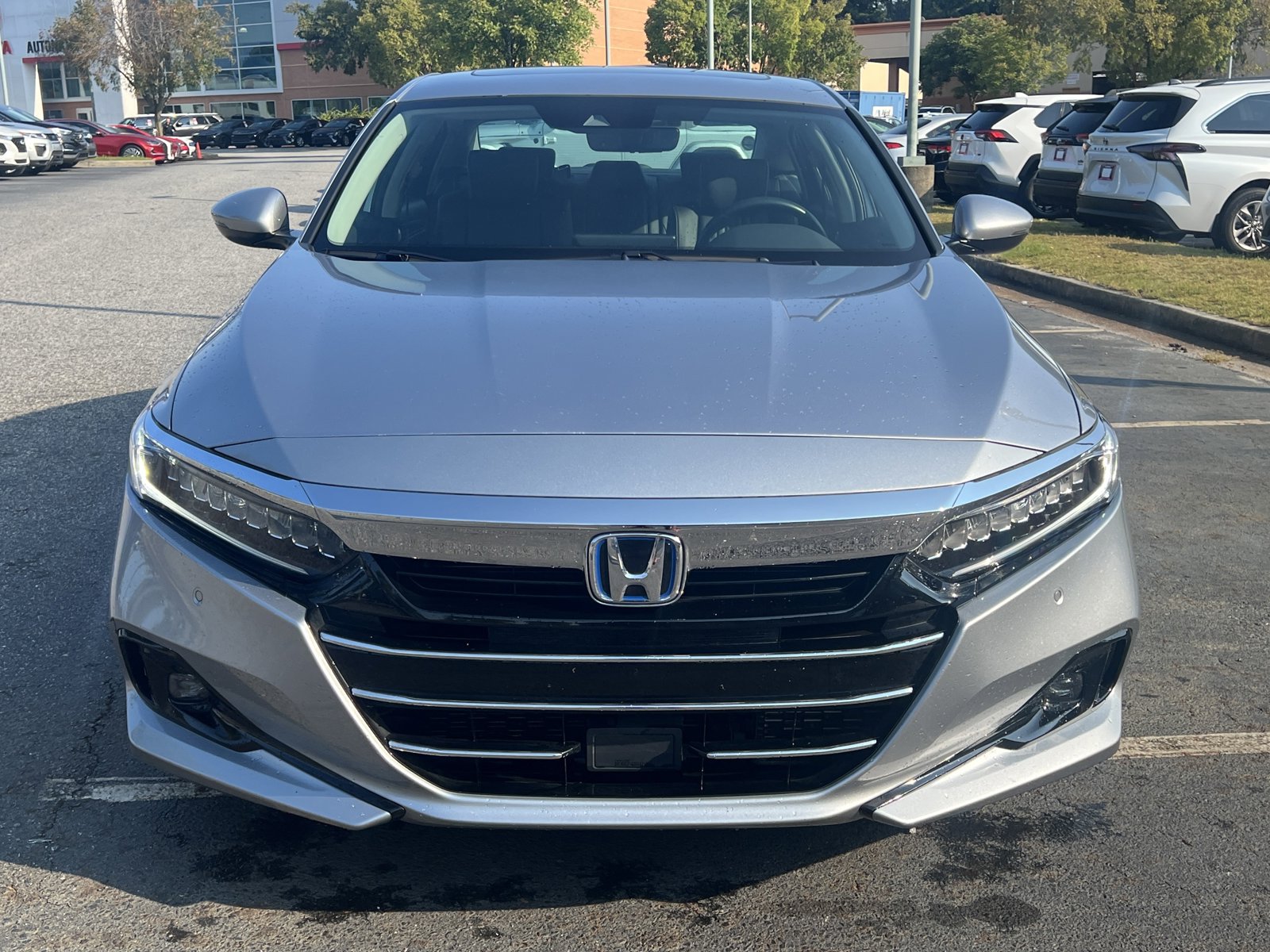 2022 Honda Accord Hybrid EX-L photo 2