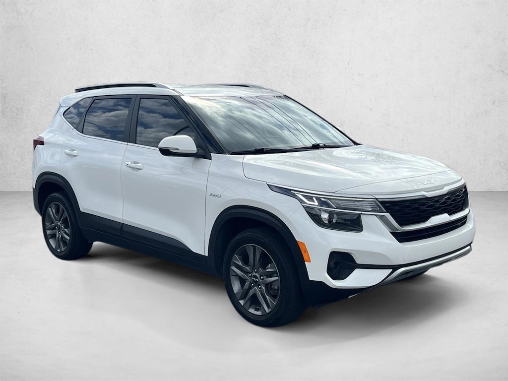 Used 2023 Kia Seltos S SUV