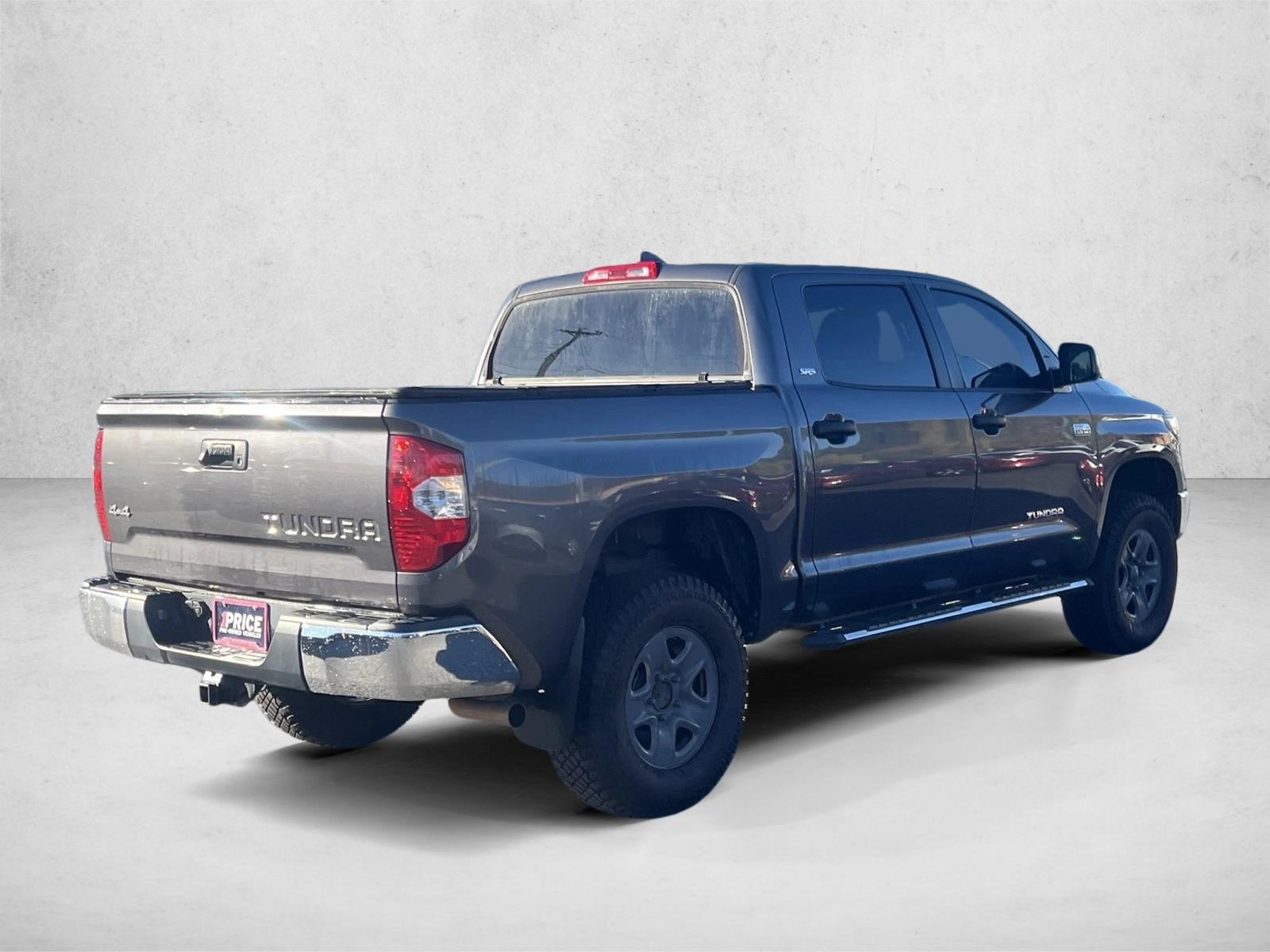 2021 Toyota Tundra SR5 CrewMax photo 4