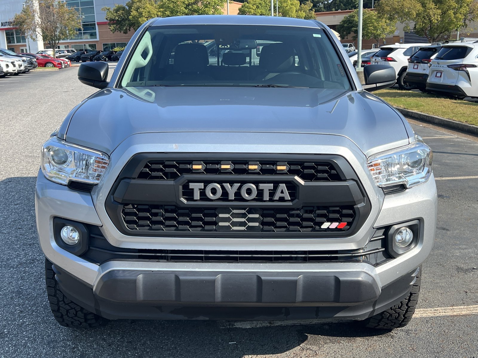 2023 Toyota Tacoma SR5 V6 photo 2