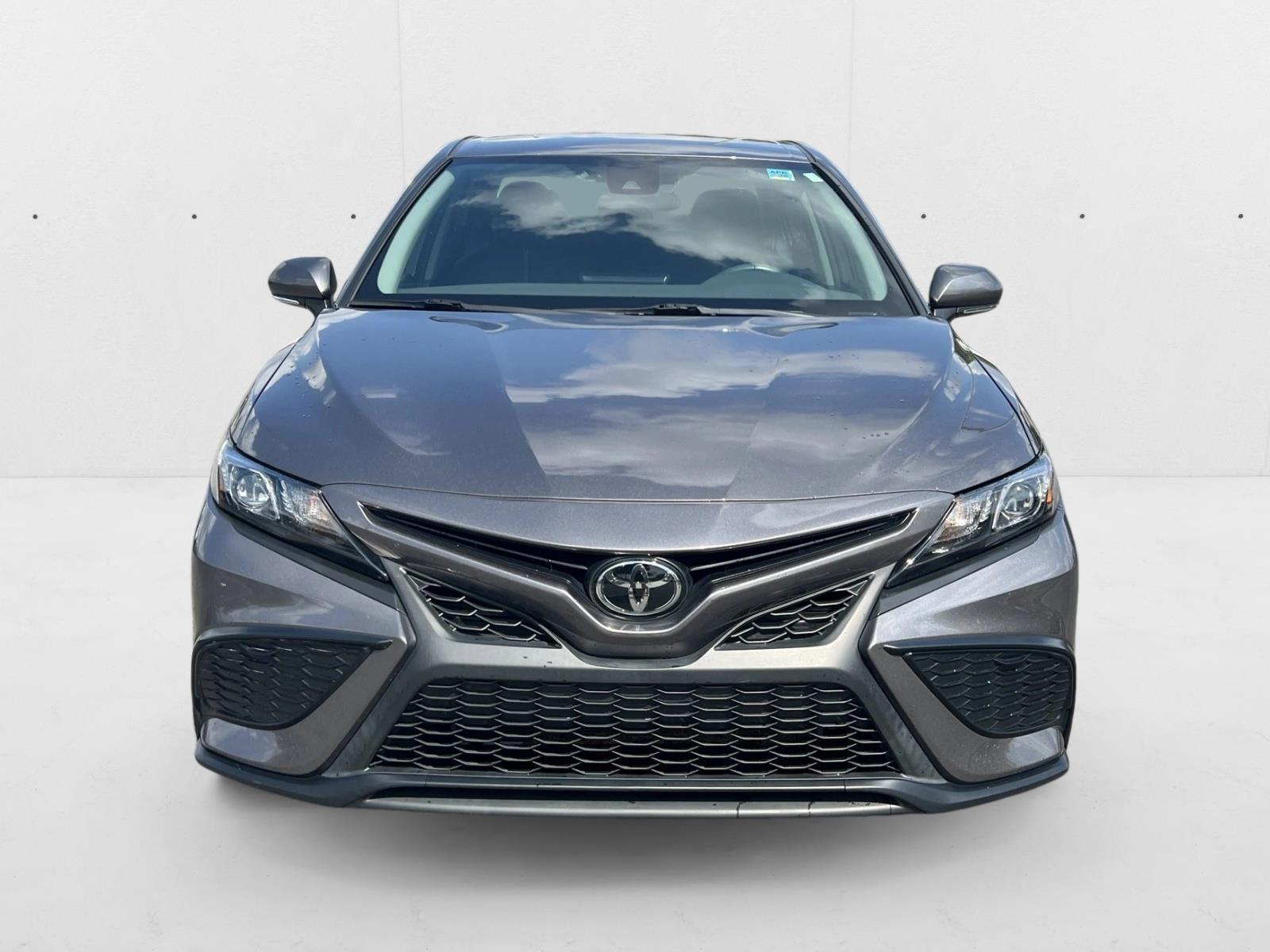 2024 Toyota Camry SE photo 2