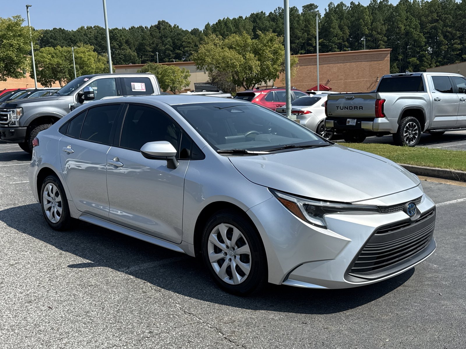 2023 Toyota Corolla Hybrid LE photo 3