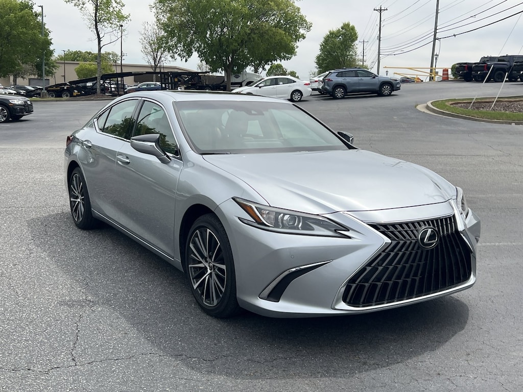 Used 2022 Lexus ES 350 Sedan