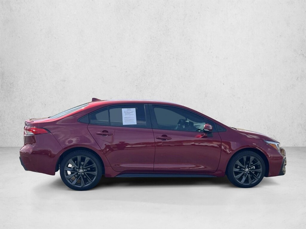 Used 2025 Toyota Corolla SE Sedan