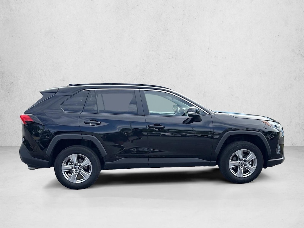 Used 2025 Toyota RAV4 XLE SUV