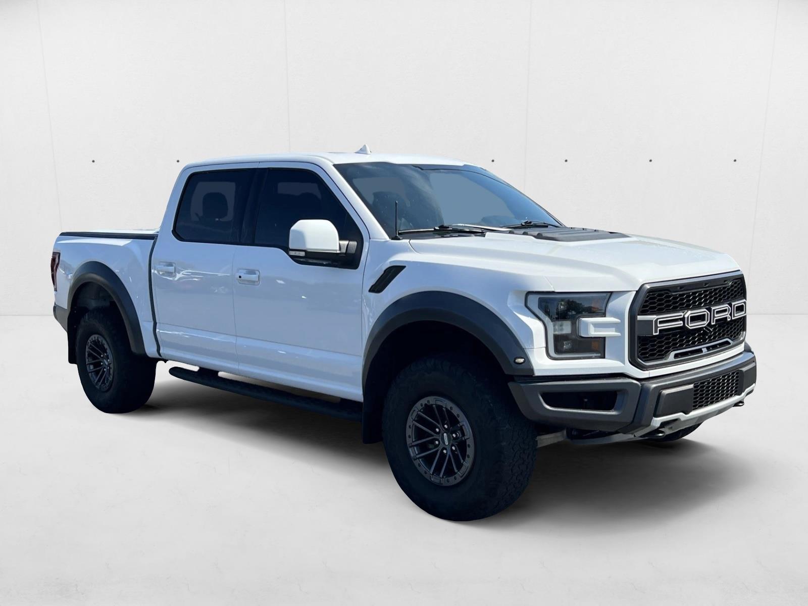 2020 Ford F-150 Raptor photo 3