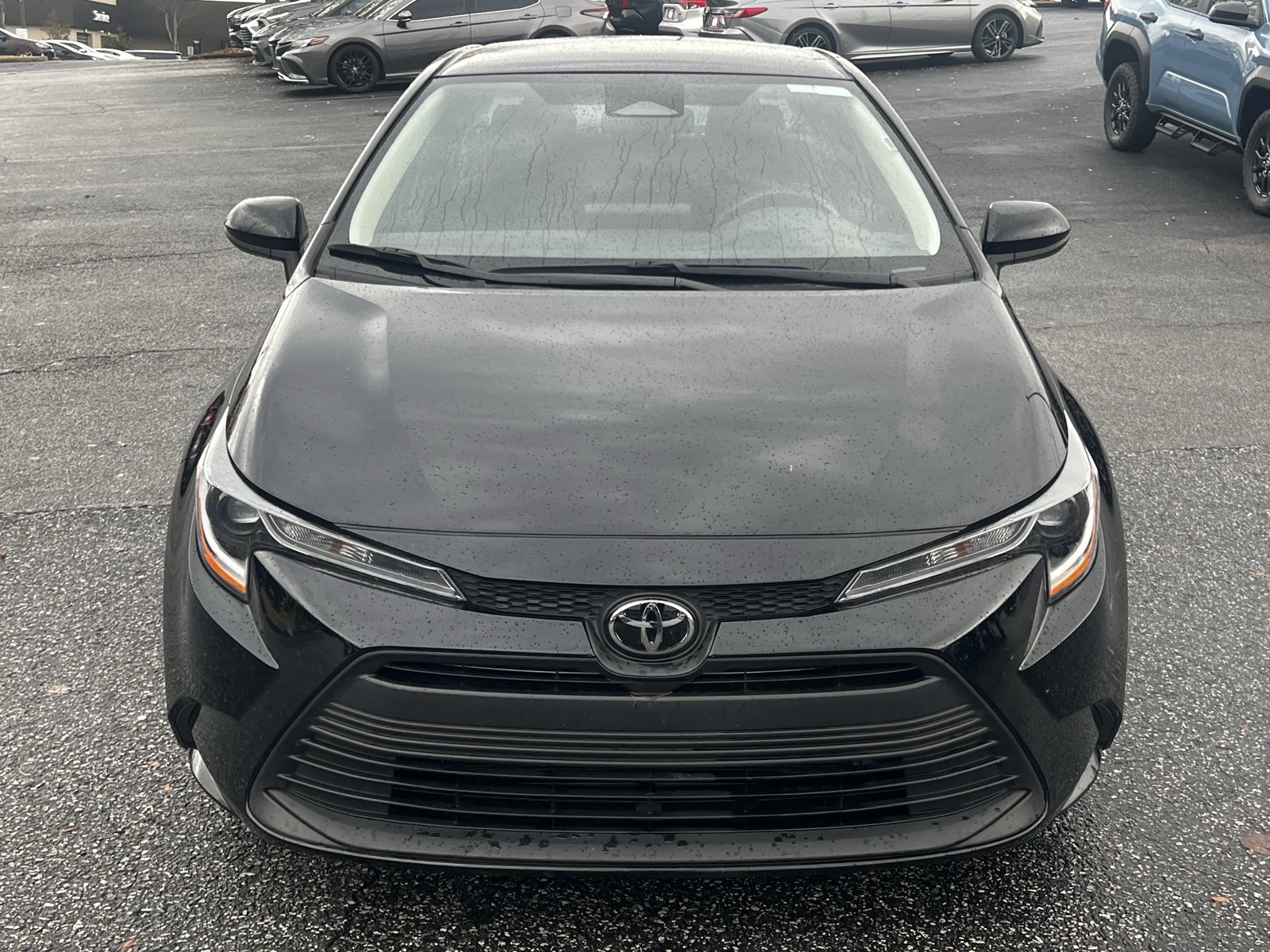 2025 Toyota Corolla LE photo 2