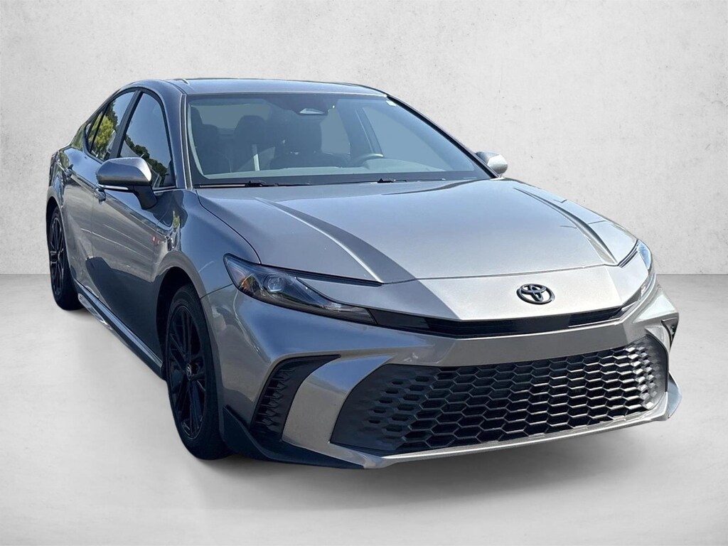 Used 2026 Toyota Camry SE Sedan