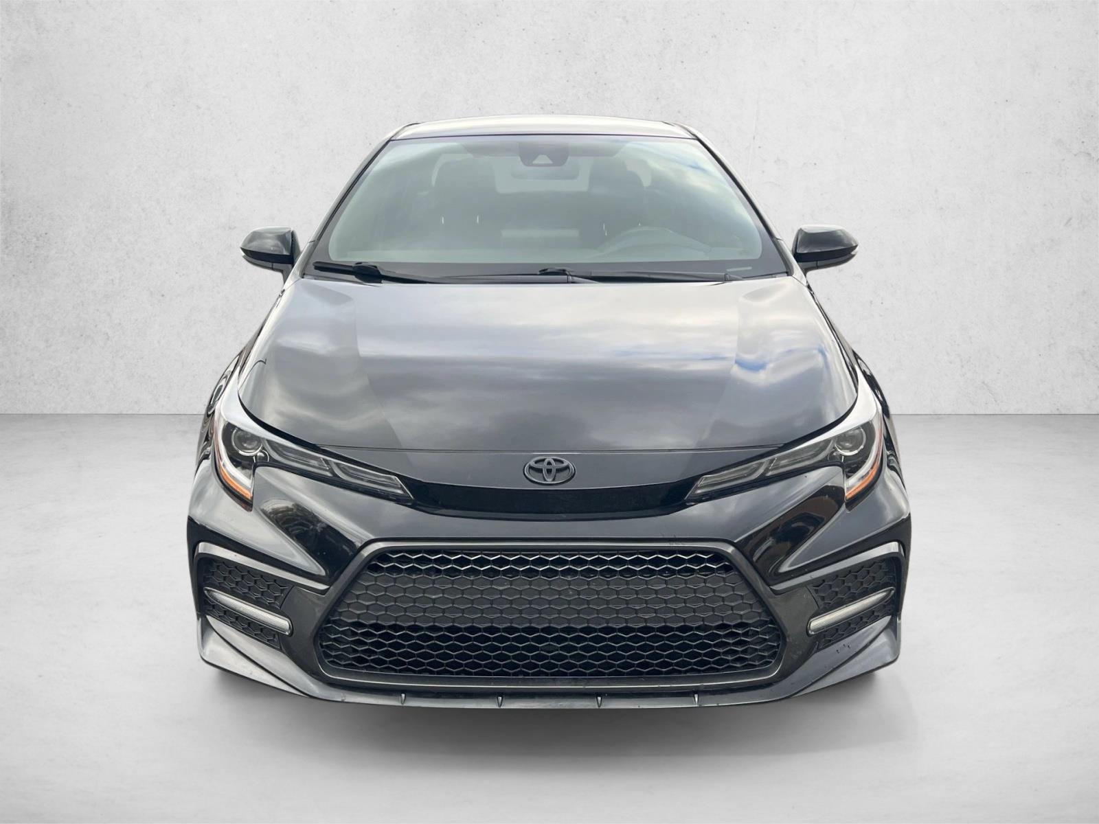 2022 Toyota Corolla SE photo 2