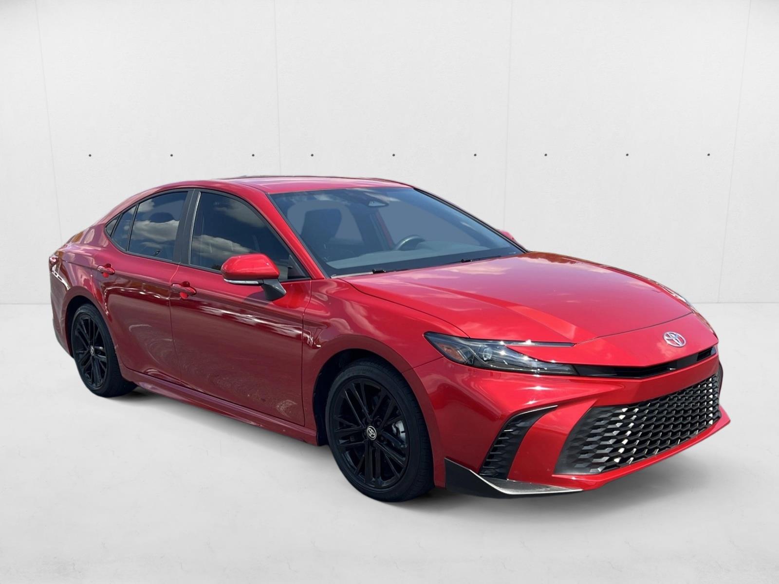 2025 Toyota Camry SE photo 3
