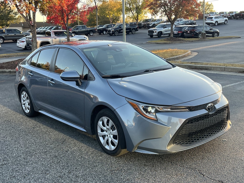 Used 2020 Toyota Corolla LE Sedan