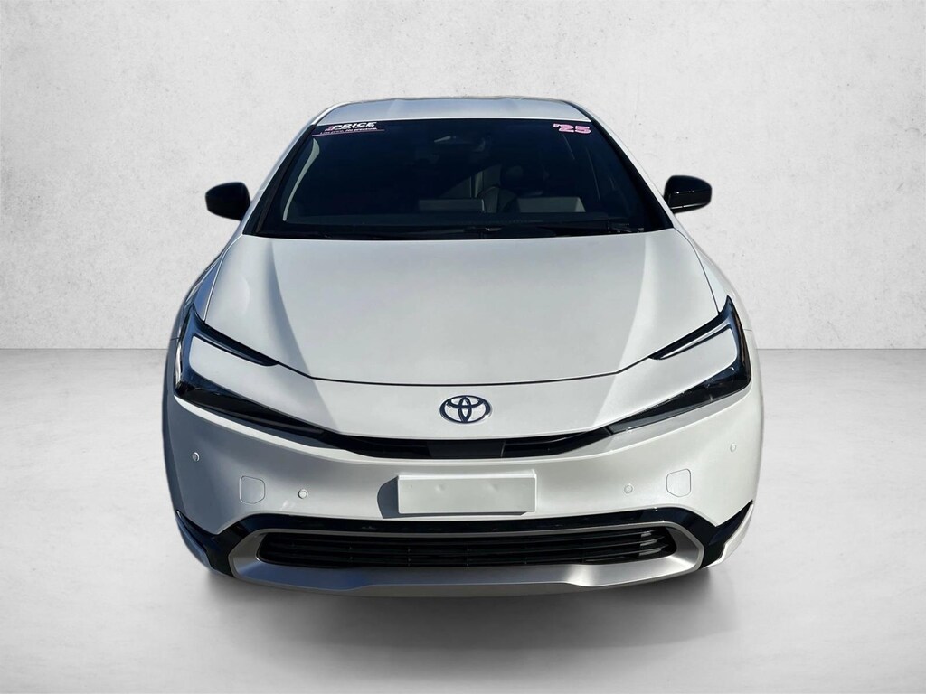 Certified 2025 Toyota Prius Plug-in Hybrid XSE Hatchback