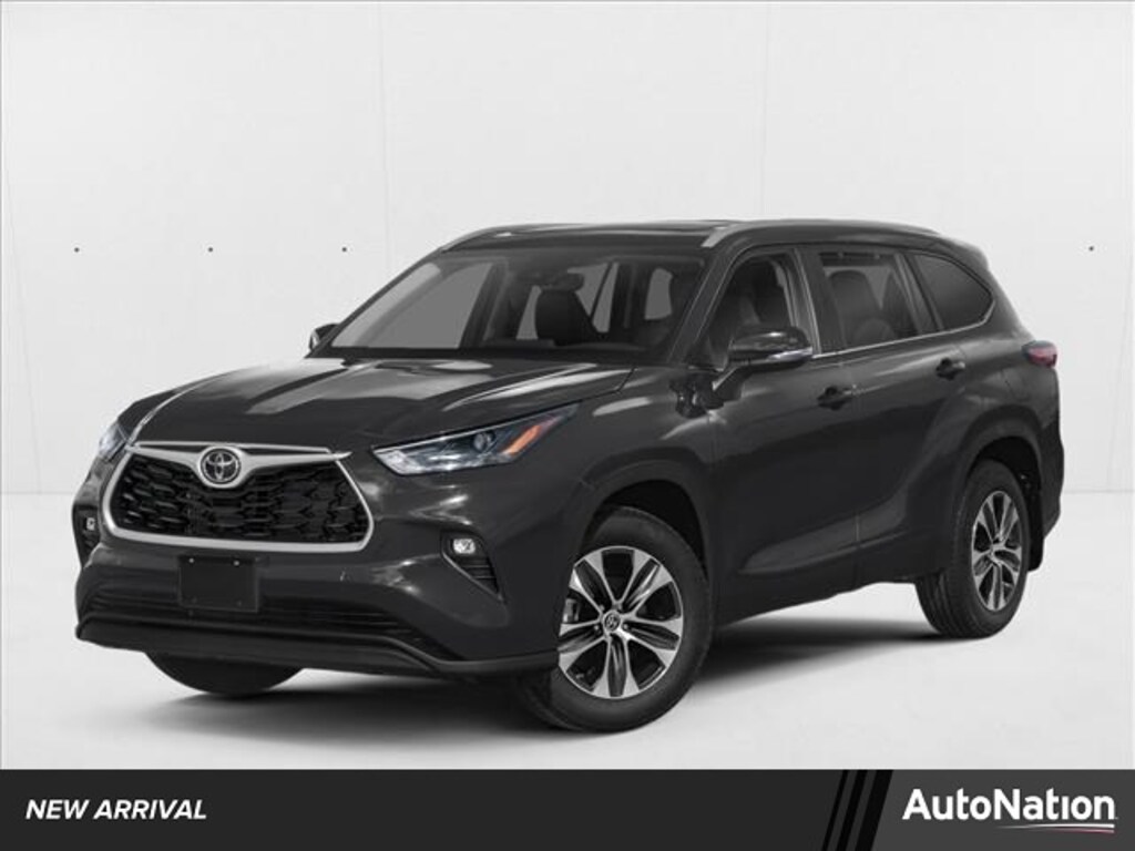 Used 2026 Toyota Highlander XLE SUV