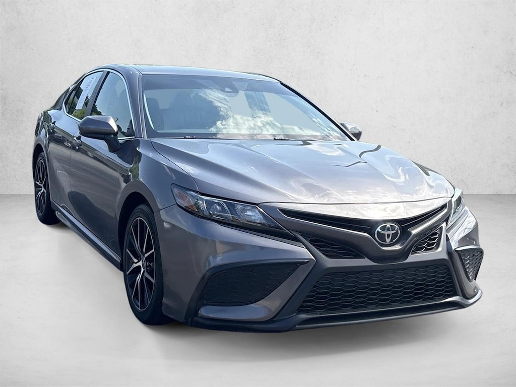 Certified 2021 Toyota Camry SE Sedan