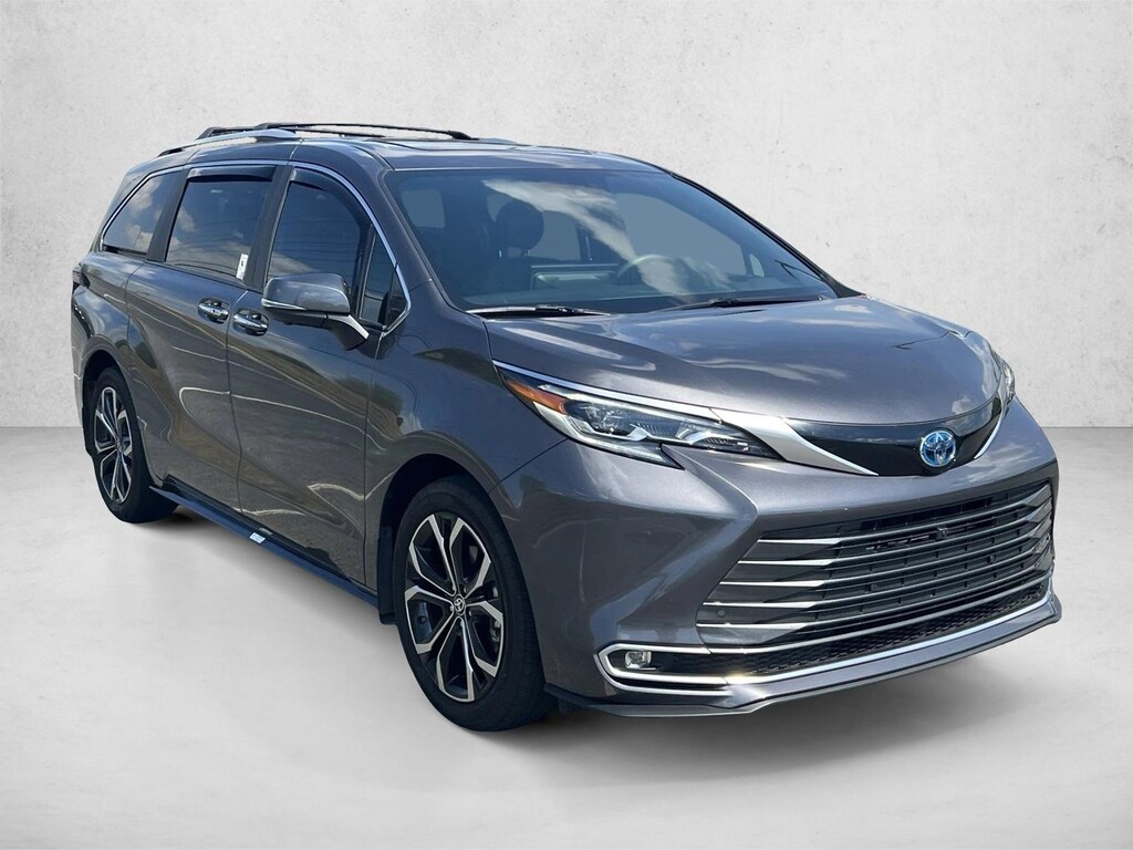 Certified 2025 Toyota Sienna Platinum 7 Passenger Van Passenger Van