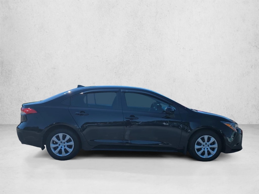 Certified 2025 Toyota Corolla LE Sedan