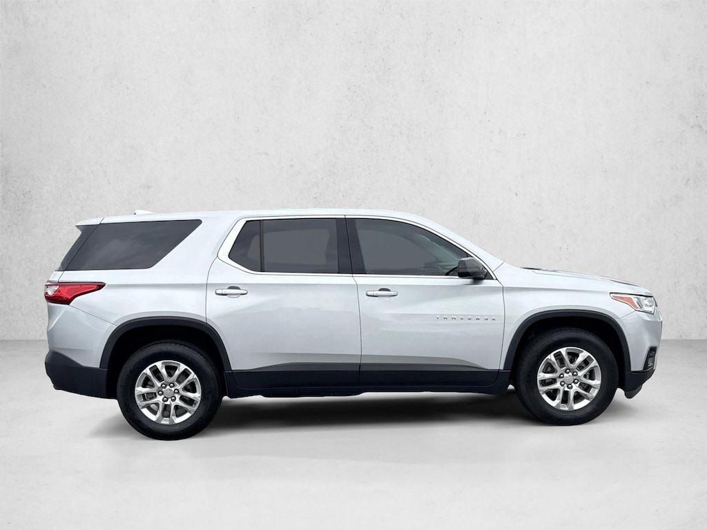 Used 2021 Chevrolet Traverse LS w/1LS SUV