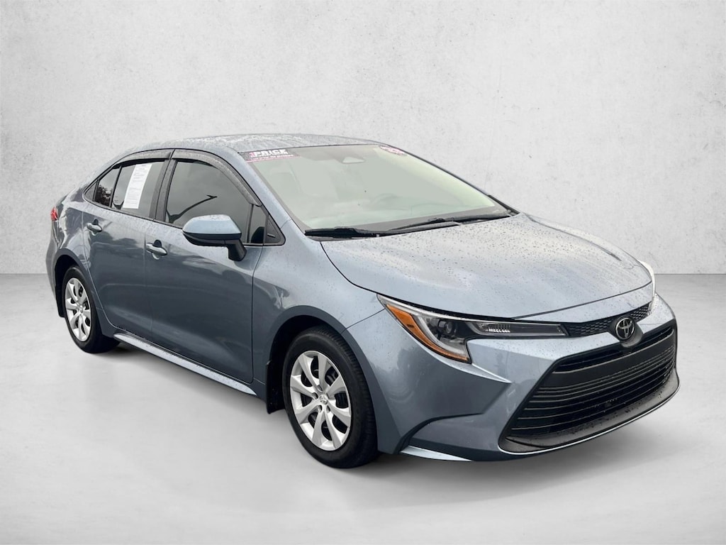Certified 2025 Toyota Corolla LE Sedan