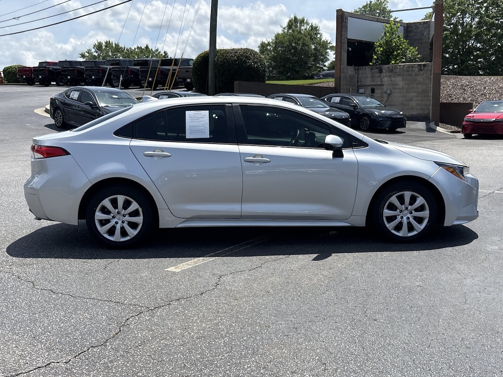 Certified 2025 Toyota Corolla LE Sedan
