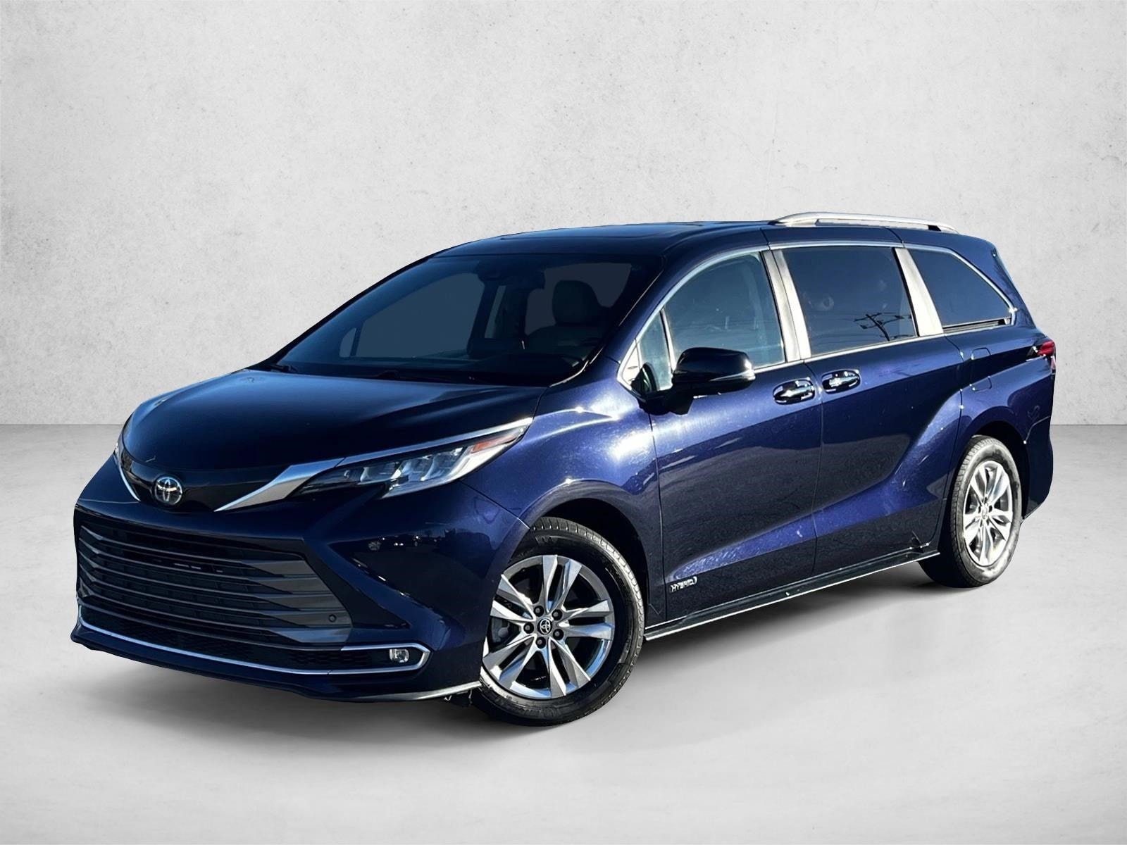 2021 Toyota Sienna Limited's photo