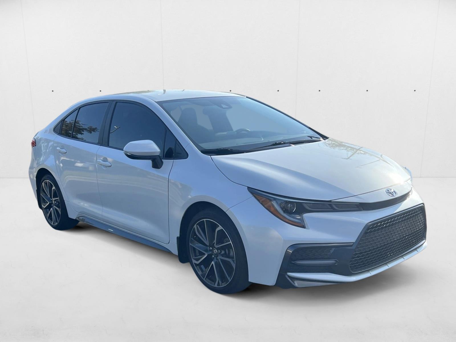 2022 Toyota Corolla SE photo 3