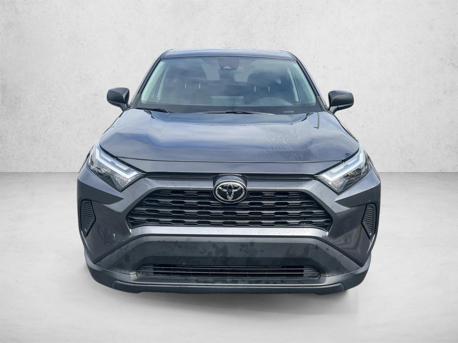 2023 Toyota RAV4 LE photo 2