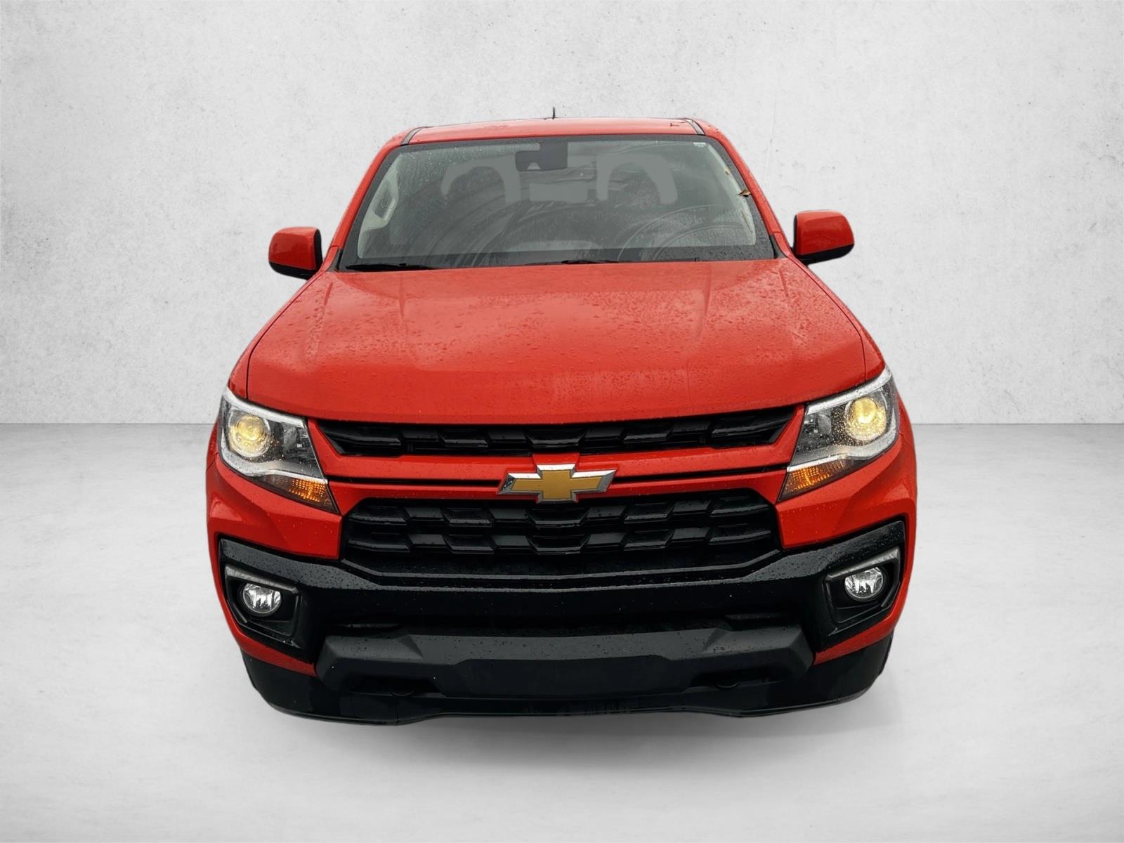 2021 Chevrolet Colorado LT photo 2