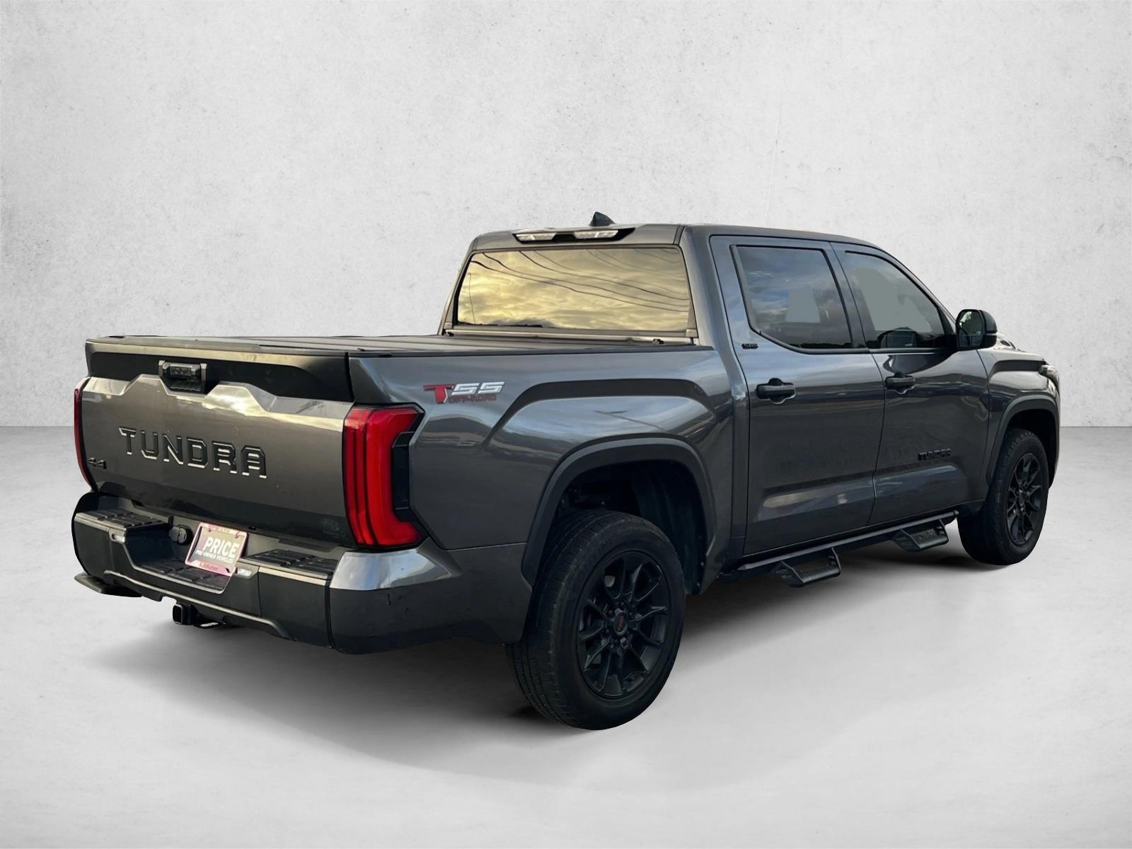 2023 Toyota Tundra SR5 CrewMax photo 3