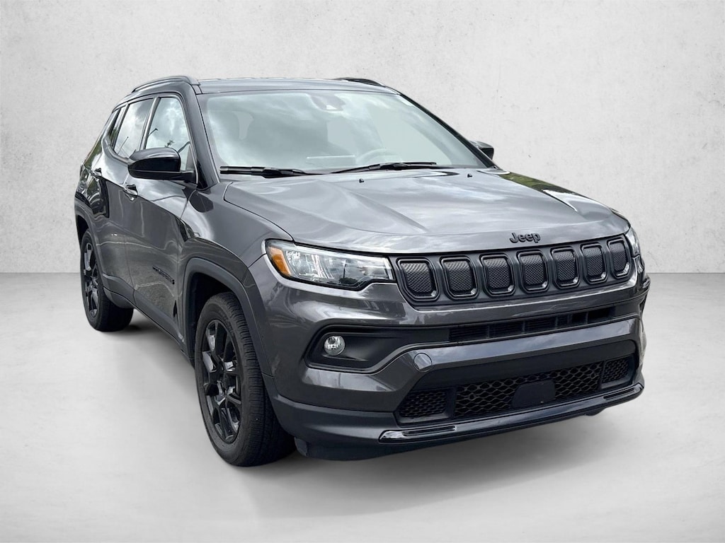 Used 2022 Jeep Compass Latitude SUV