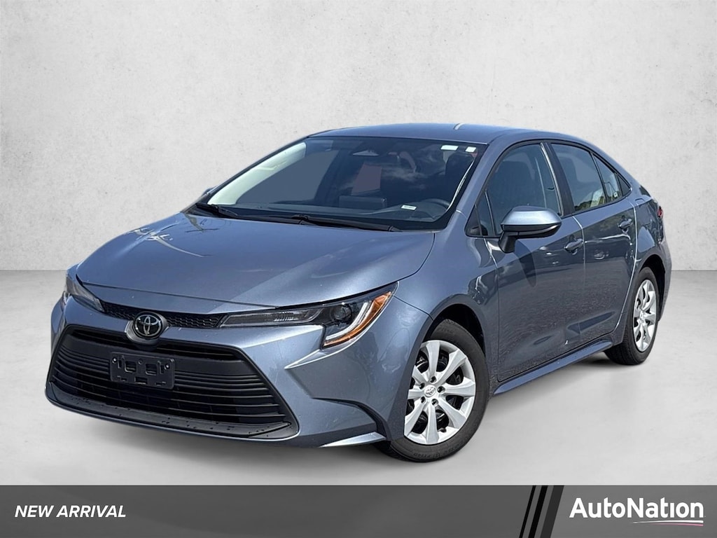 Certified 2025 Toyota Corolla LE Sedan