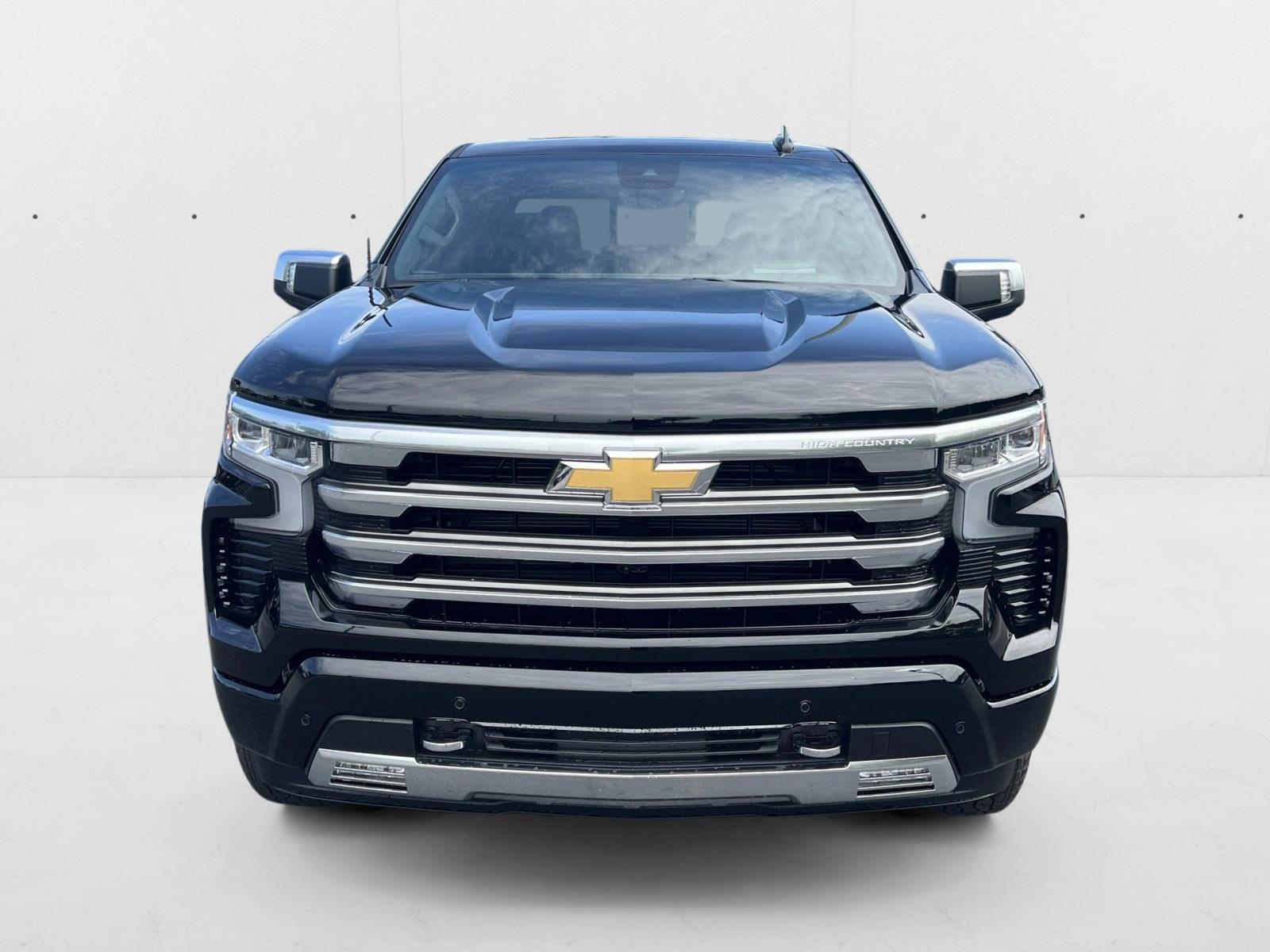 2025 Chevrolet Silverado 1500 High Country photo 2